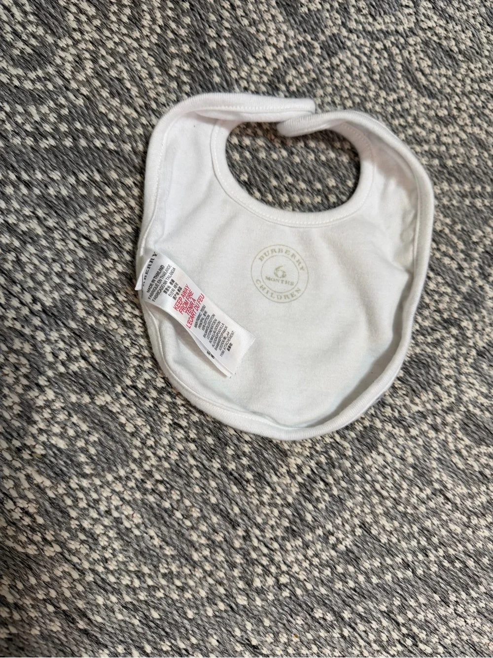 Burberry Baby Bib Size 6 Months Authentic Beige Check Plaid Baby Bib White Trim